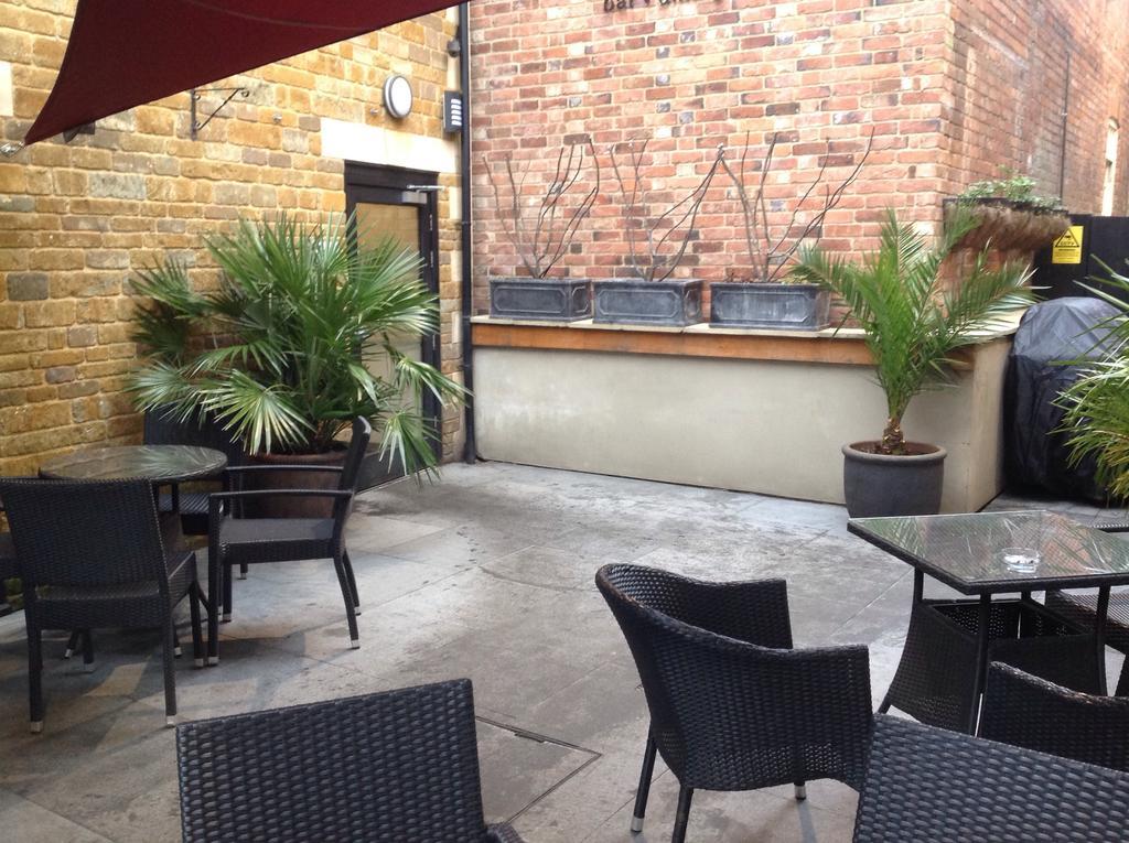 Rooms @ Number Six Oakham Exterior photo